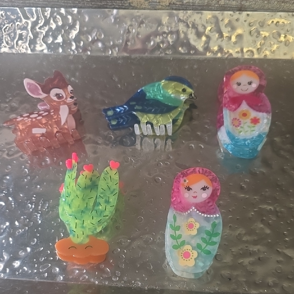 Colorful Animal and Doll Hair Clips, NEW, Med Size